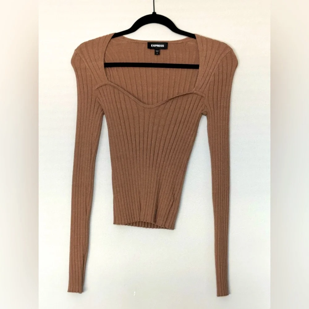 Ribbed Fitted Sweetheart Neckline Sweater 🌶️